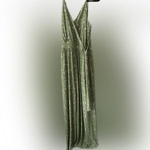 Green and white floral print jumpsuit with pockets